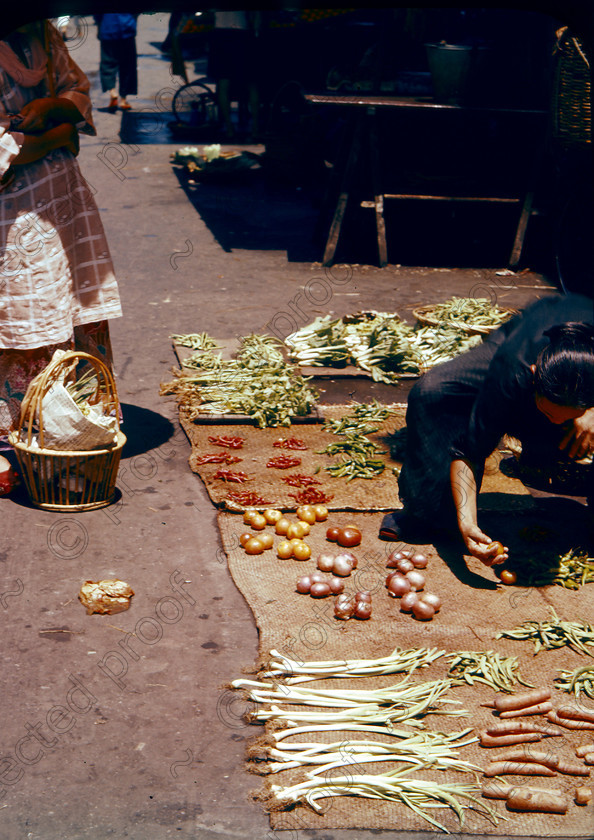 PMR.SP-16 
 Singapore 1958: Chinatown greengrocer! 
 Keywords: British colonies, trader, vegetables, nostalgia, historic, island, tropics, Far East
