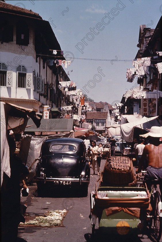 PMR.SP-08 
 Singapore 1958: Sago Street, Chinatown, with trishaw. 
 Keywords: British colonies, nostalgia, historic, island, tropics, Far East